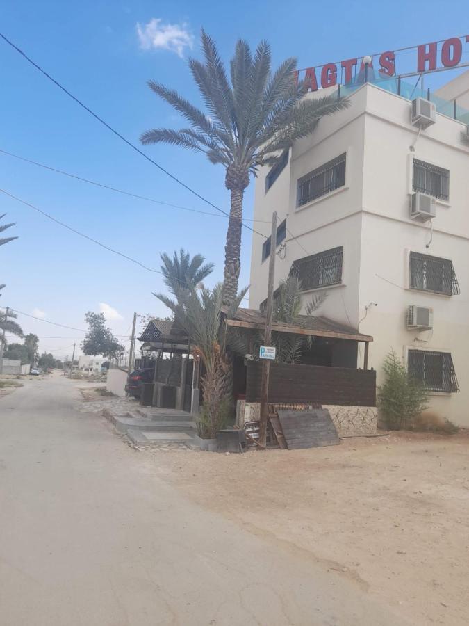 Magtas Hotel Jericho Exterior photo