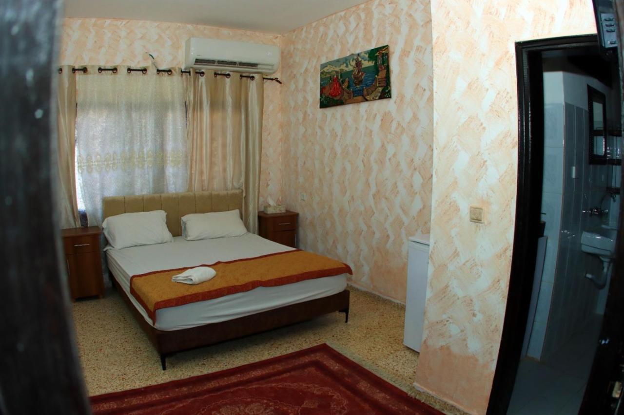 Magtas Hotel Jericho Exterior photo