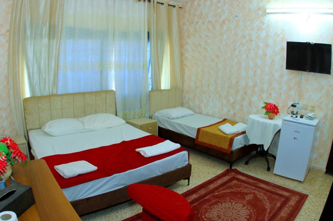 Magtas Hotel Jericho Exterior photo
